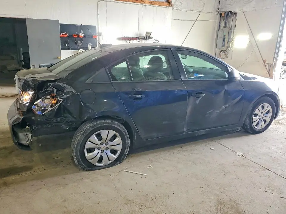 2015 CHEVROLET CRUZE LS  