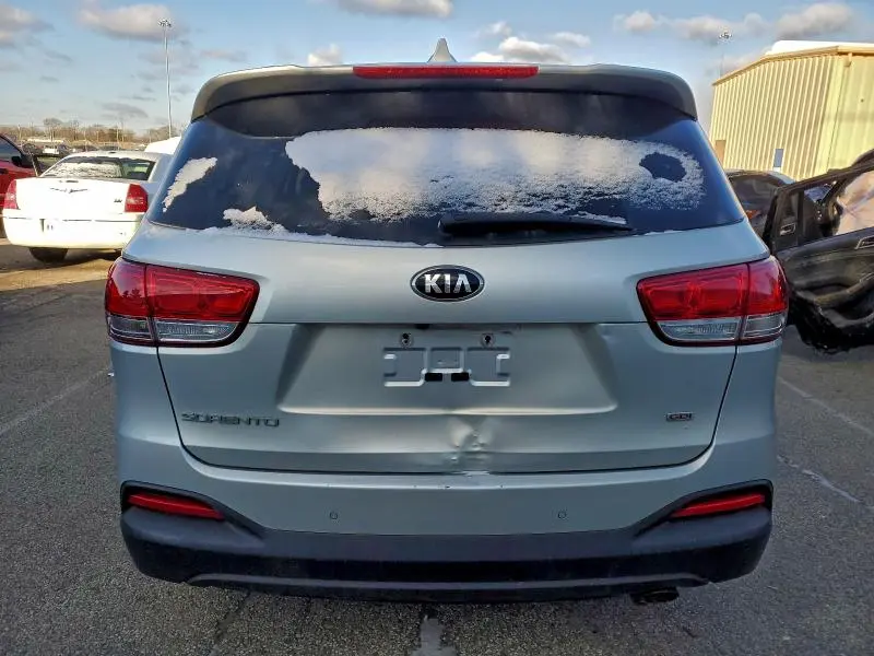 2018 KIA SORENTO LX  