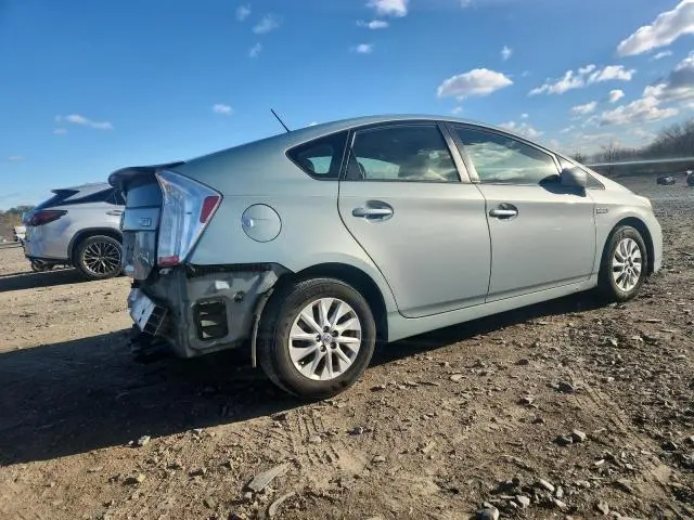 2013 TOYOTA PRIUS PLUG-IN   