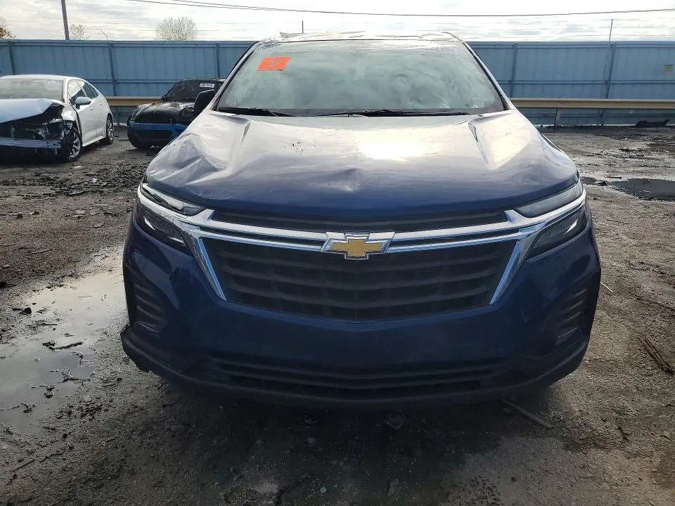 2022 CHEVROLET EQUINOX LS  
