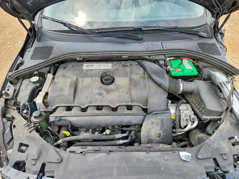 2012 VOLVO S60 T6  