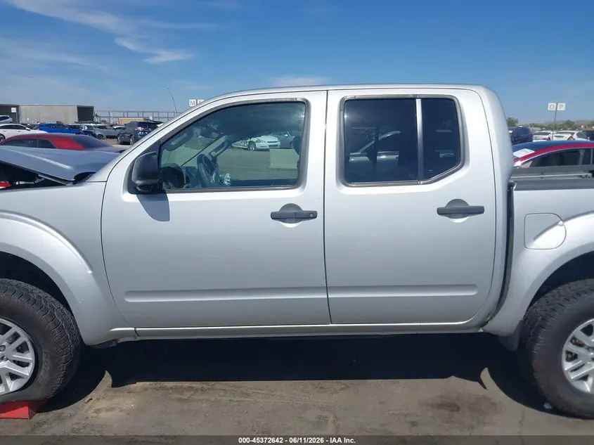 2014 NISSAN FRONTIER SV