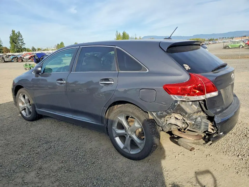 2010 TOYOTA VENZA AWD V6  