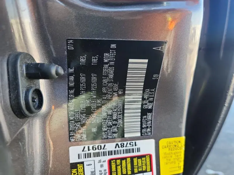 2014 TOYOTA SIENNA LE  