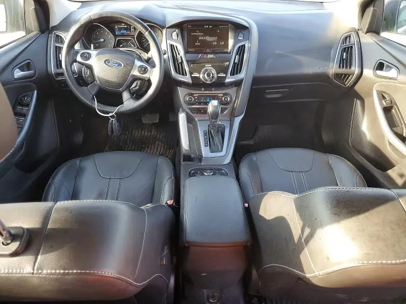 2012 FORD FOCUS TITANIUM  