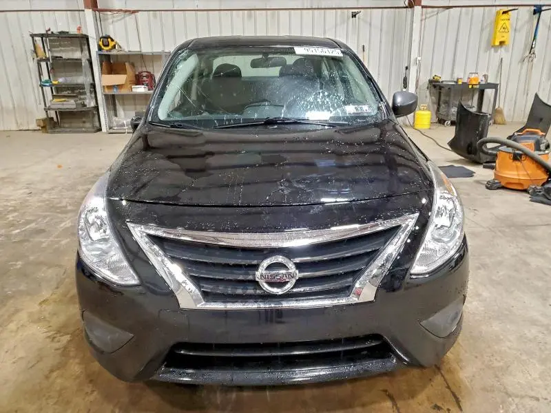 2017 NISSAN VERSA S  