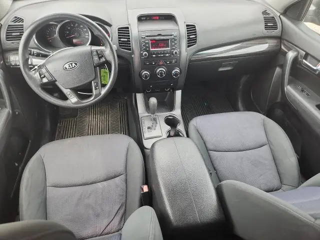 2012 KIA SORENTO LX  