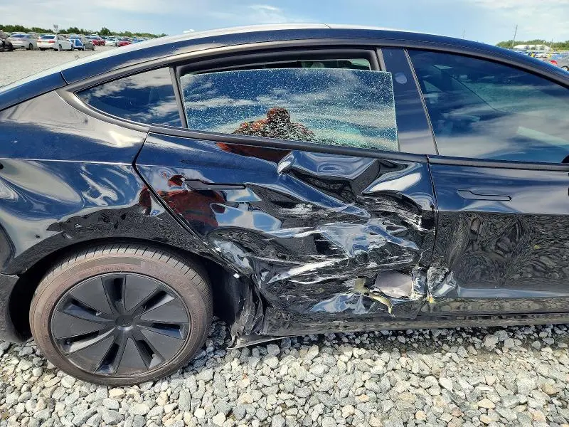 2026 TESLA MODEL 3   