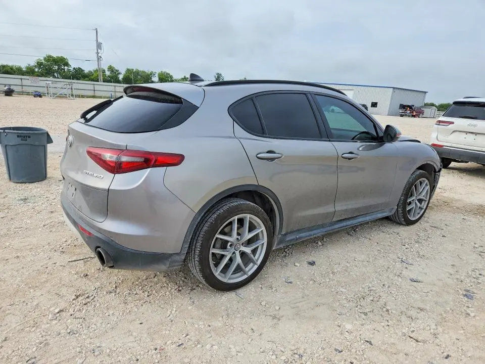 2018 ALFA ROMEO STELVIO TI SPORT  