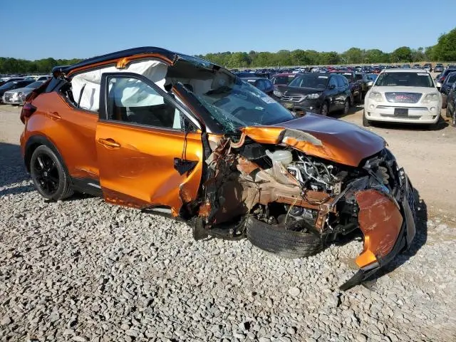 2024 NISSAN KICKS SR