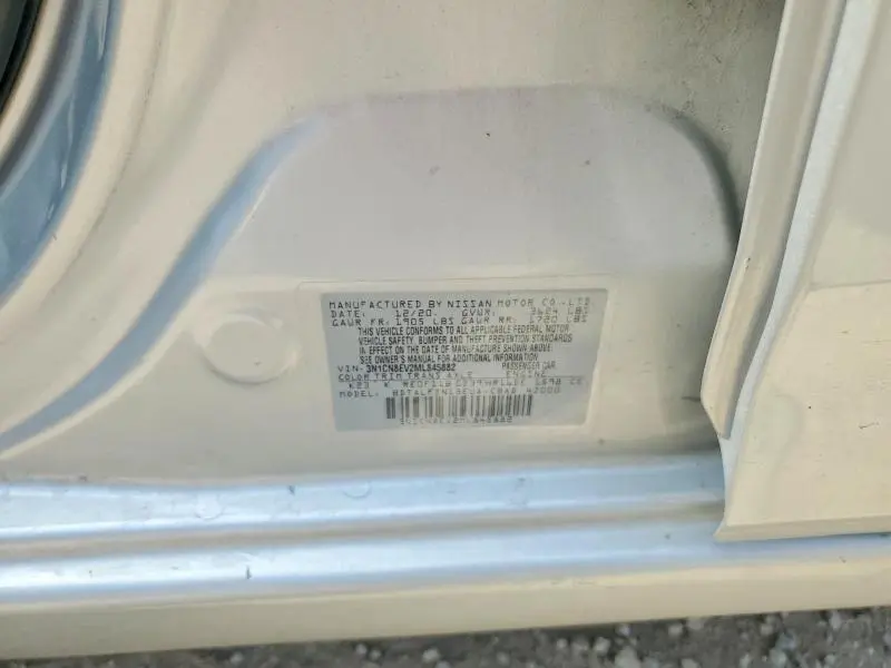 2021 NISSAN VERSA SV  