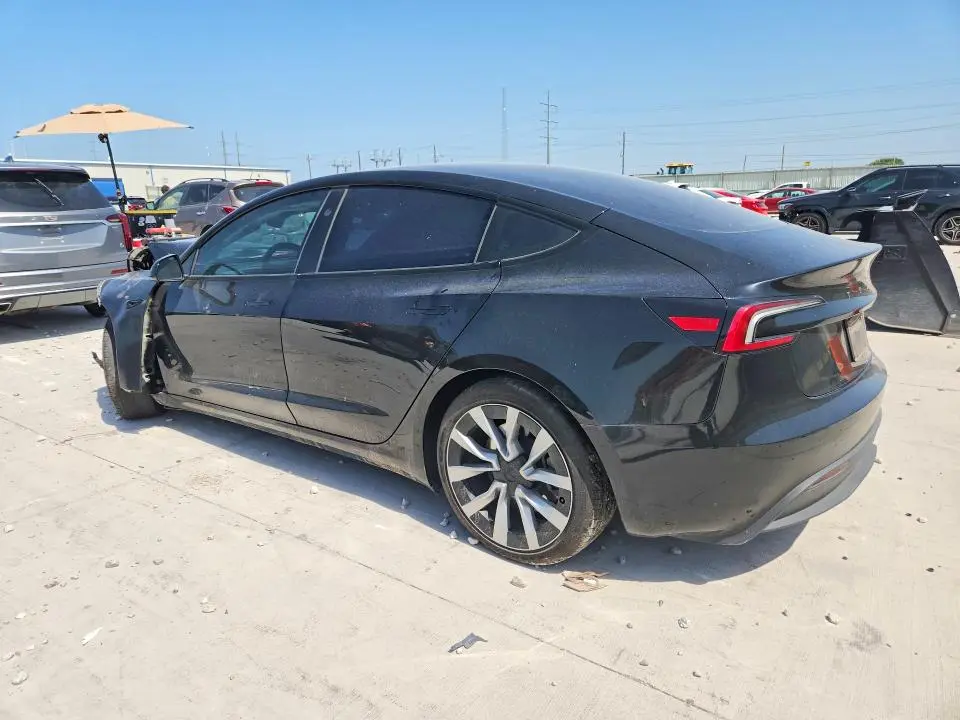 2025 TESLA MODEL 3   