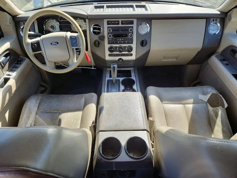2011 FORD EXPEDITION XLT  