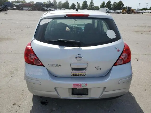 2010 NISSAN VERSA S  