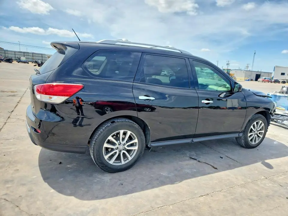 2014 NISSAN PATHFINDER SV  