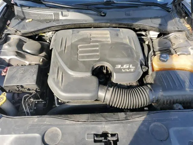 2014 DODGE CHARGER SE  