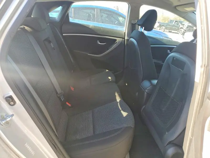 2017 HYUNDAI ELANTRA GT   