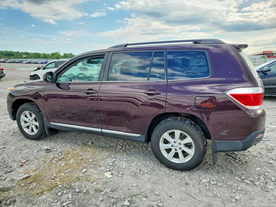 2011 TOYOTA HIGHLANDER BASE  