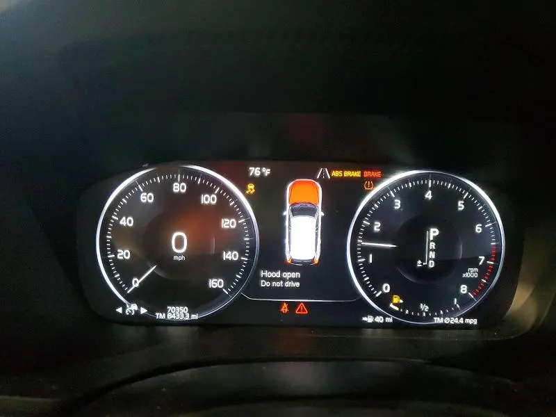 2019 VOLVO XC60 T5 MOMENTUM  