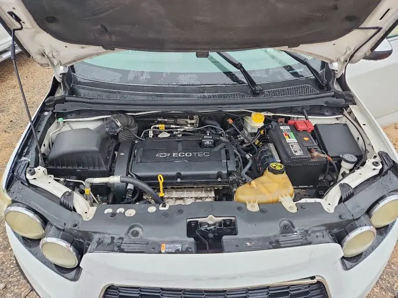 2015 CHEVROLET SONIC LT  