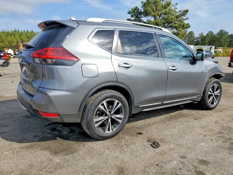 2018 NISSAN ROGUE SL  
