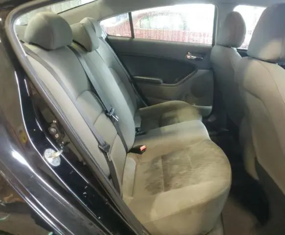2015 KIA FORTE LX  