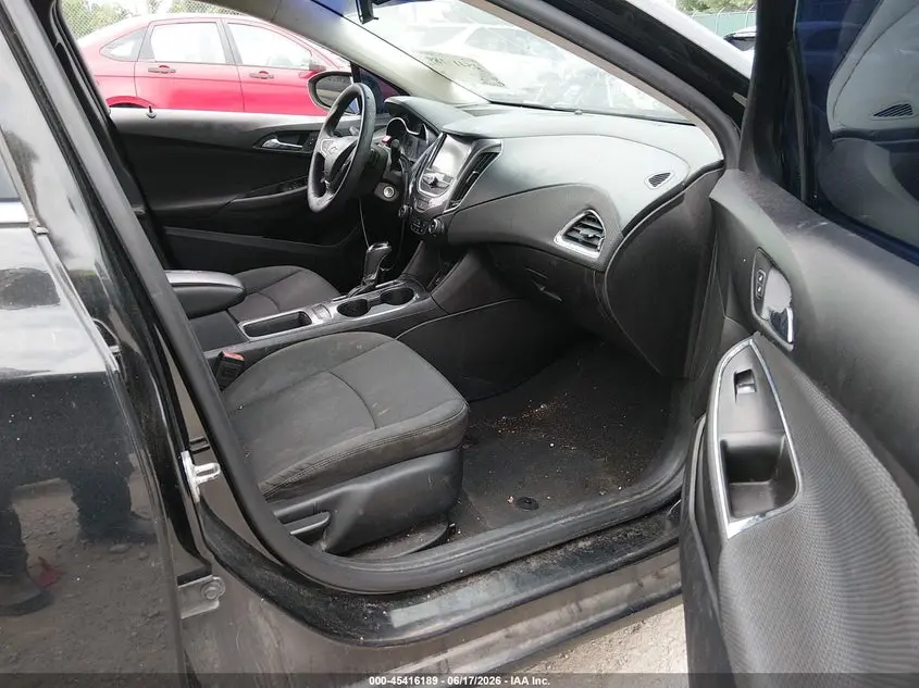2016 CHEVROLET CRUZE LT AUTO