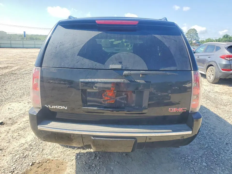 2014 GMC YUKON DENALI  