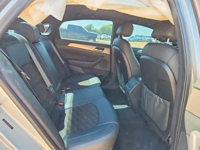 2018 HYUNDAI SONATA SPORT  