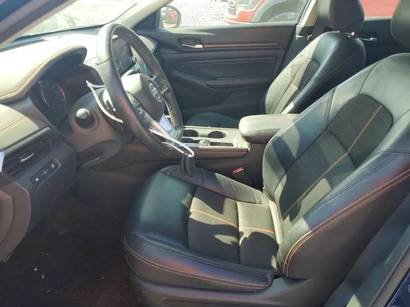 2022 NISSAN ALTIMA SR  