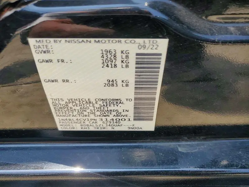 2023 NISSAN ALTIMA SR  