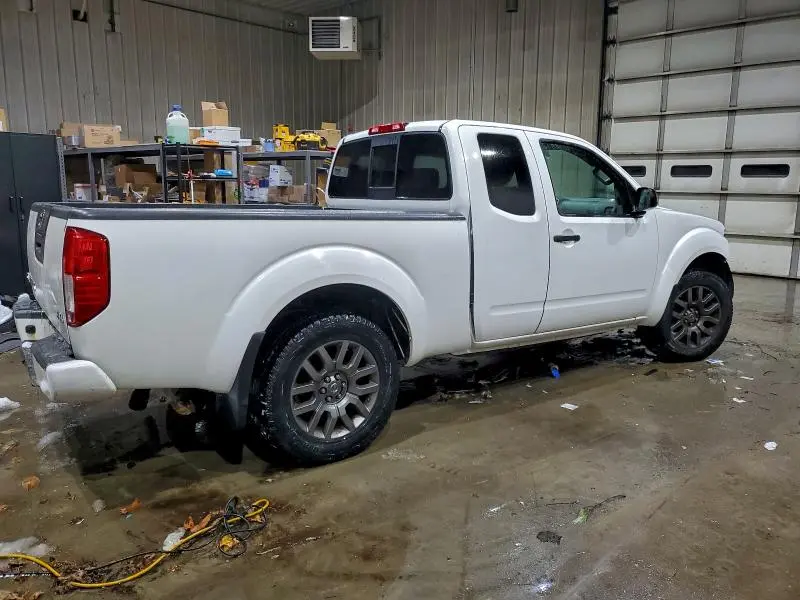 2012 NISSAN FRONTIER SV  