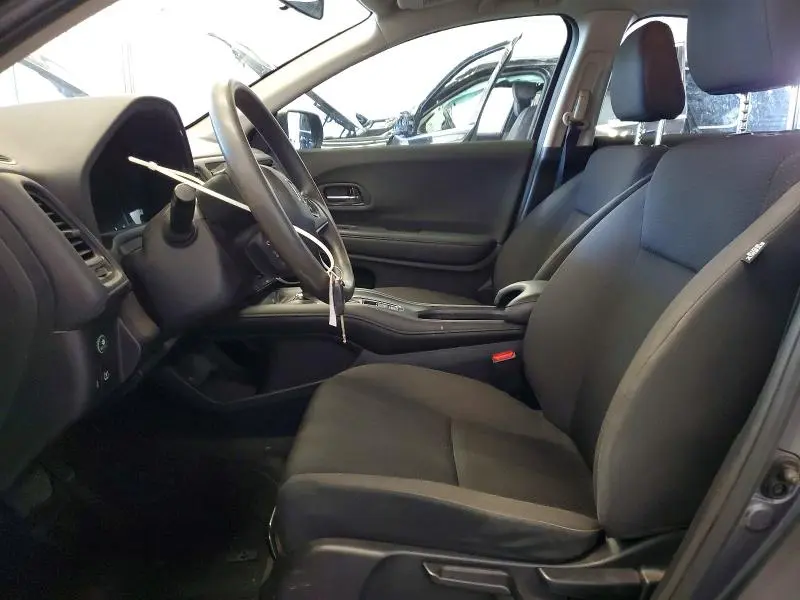 2022 HONDA HR-V LX  