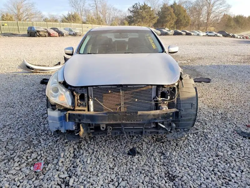 2011 INFINITI G37   