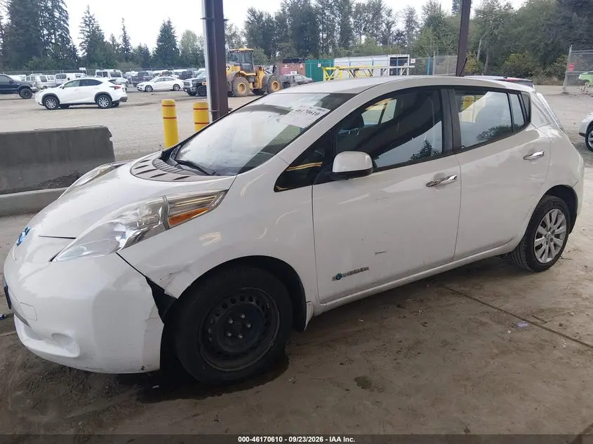 2013 NISSAN LEAF S