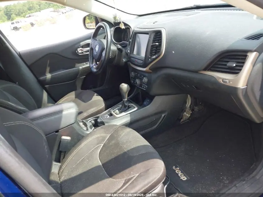 2015 JEEP CHEROKEE LATITUDE