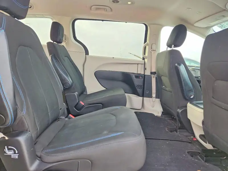 2021 CHRYSLER PACIFICA TOURING  