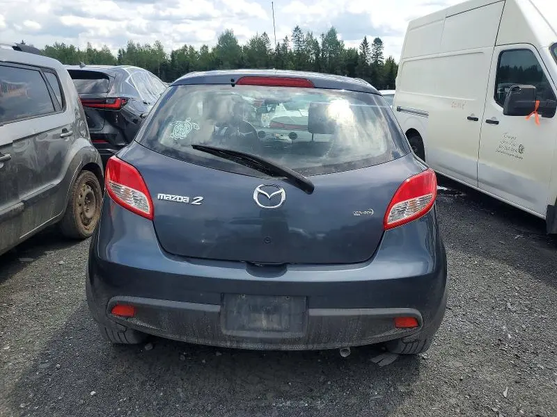 2011 MAZDA MAZDA2   