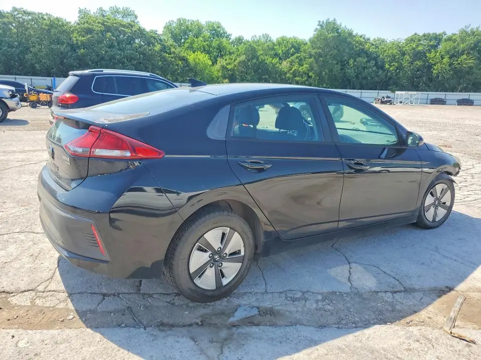 2018 HYUNDAI IONIQ BLUE  