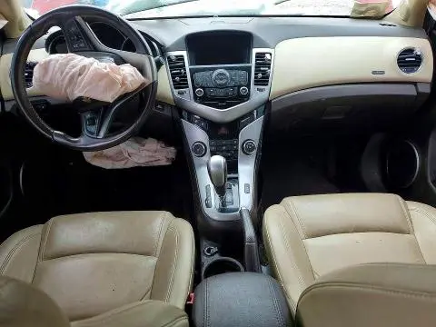 2012 CHEVROLET CRUZE LT  
