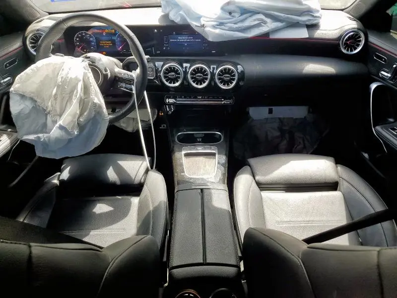 2024 MERCEDES-BENZ CLA 250 4MATIC  