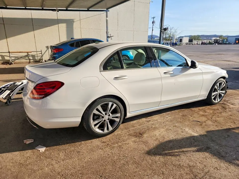 2016 MERCEDES-BENZ C 300  