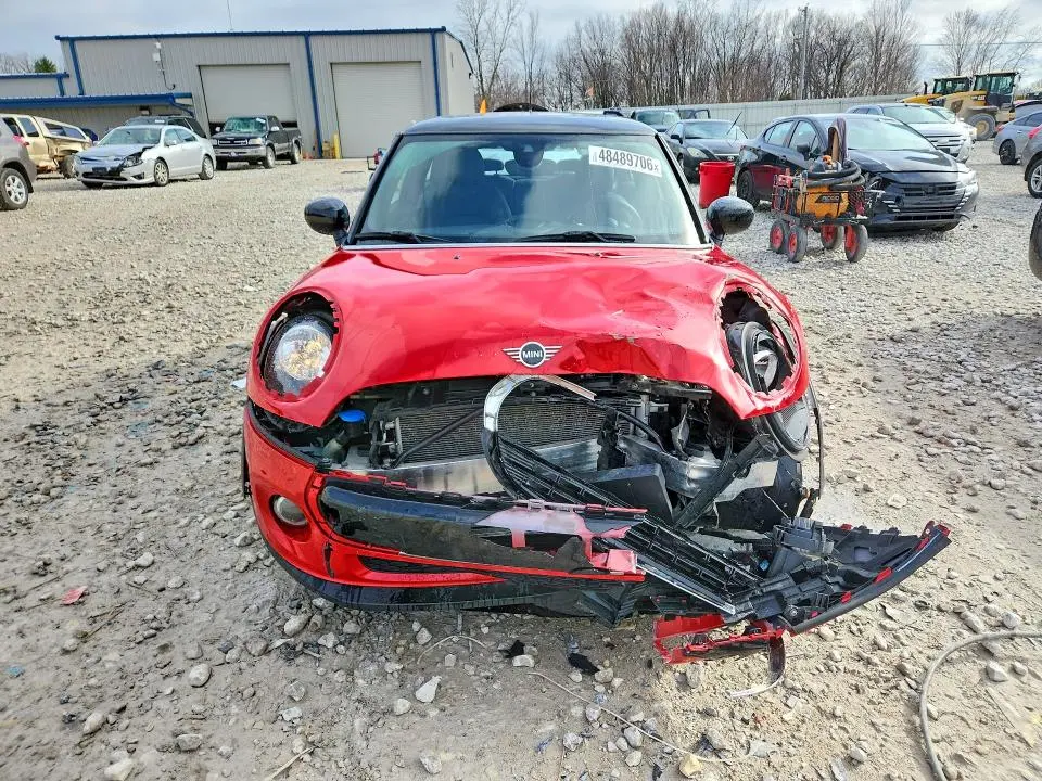 2021 MINI COOPER   