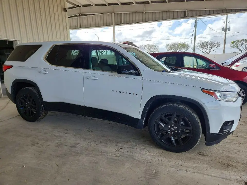 2019 CHEVROLET TRAVERSE LS  