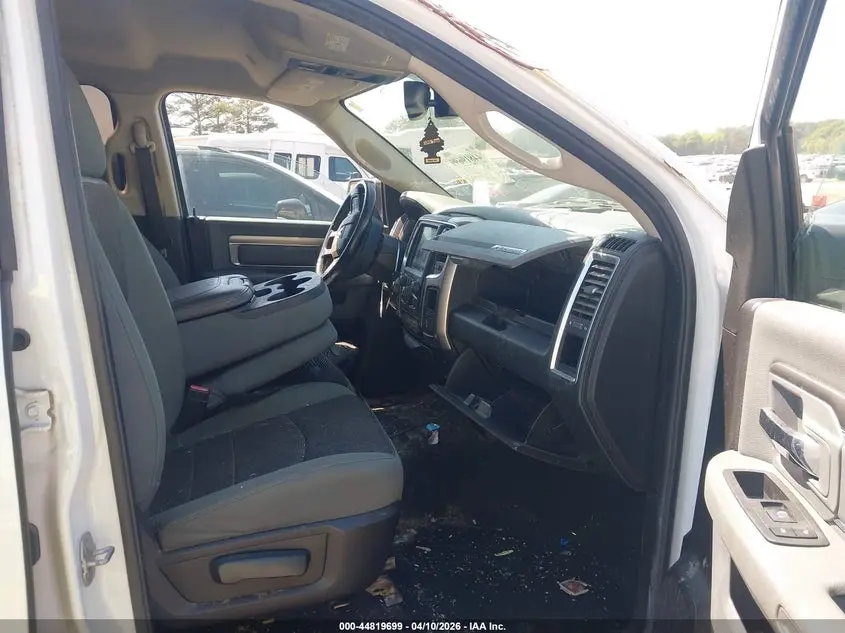 2019 RAM 1500 CLASSIC BIG HORN  4X4 6'4 BOX