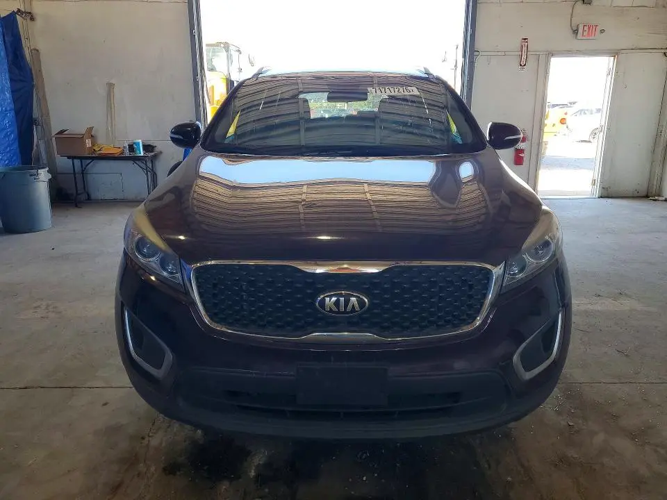 2016 KIA SORENTO LX V6  