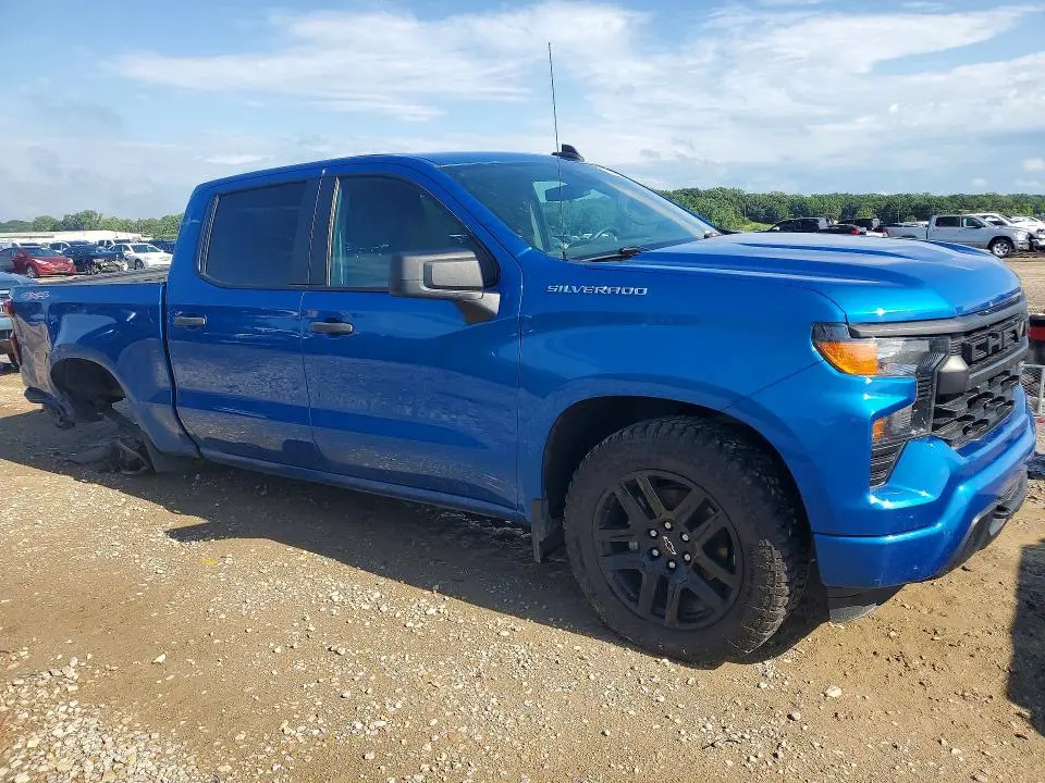 2022 CHEVROLET SILVERADO K1500 CUSTOM  