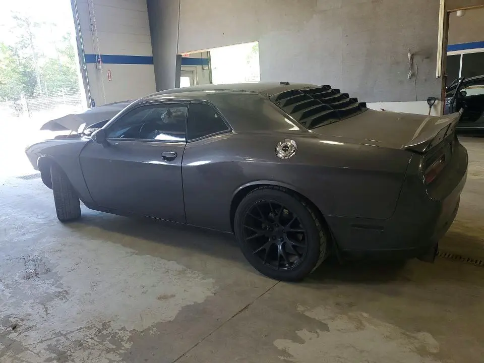 2015 DODGE CHALLENGER SXT  