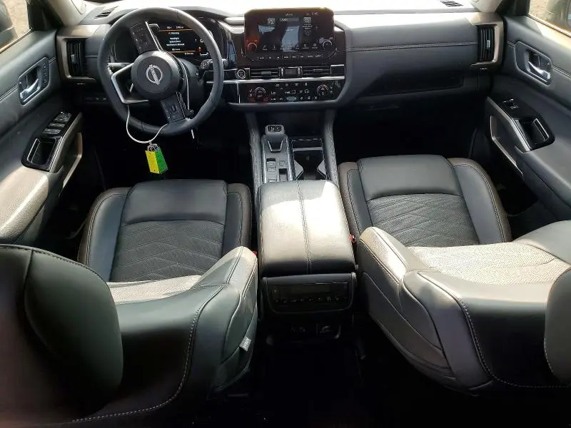 2024 NISSAN PATHFINDER   