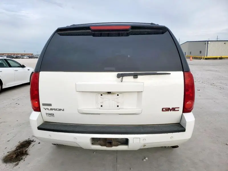 2010 GMC YUKON SLT  